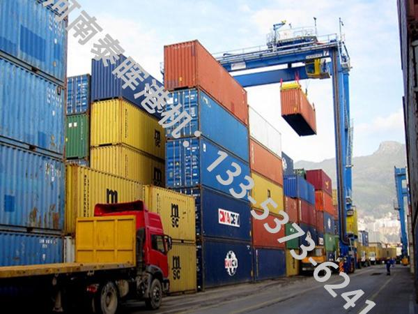 广东深圳轮胎式起重机厂家轮胎式起重机灵活性较高