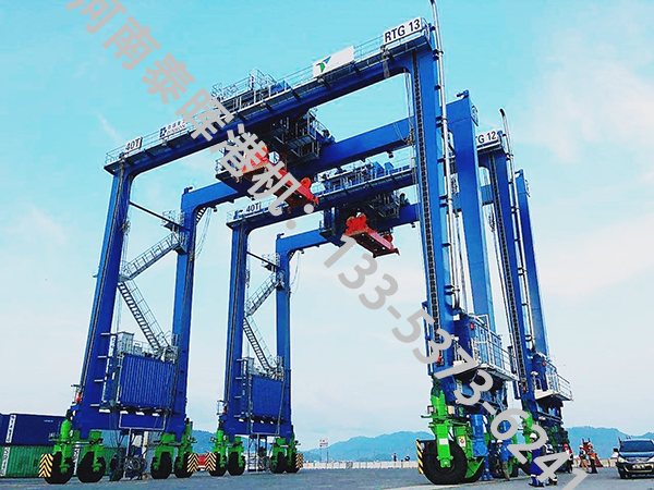 广东湛江集装箱起重机厂家轮胎式集装箱起重机装卸效率可观