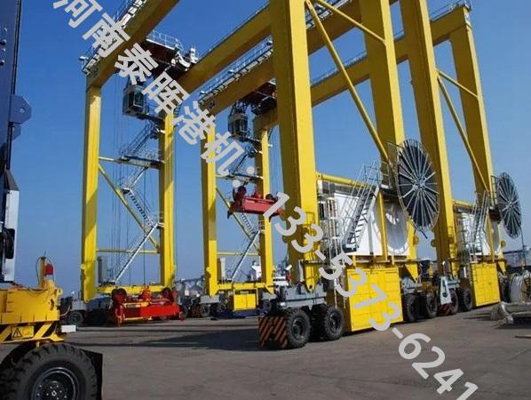 江苏江阴集装箱起重机厂家轮胎式集装箱起重机堆存层数高