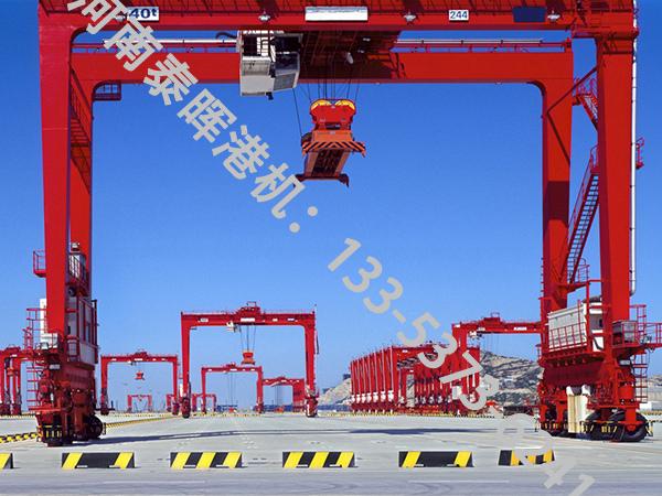 江苏南通轮胎式起重机厂家集装箱轮胎吊适应多种集装箱类型