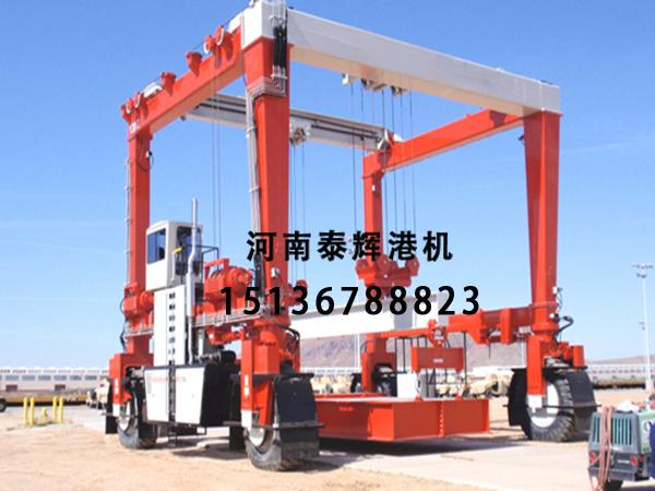 轮胎式起重机如何实现跨区穿梭高效转运