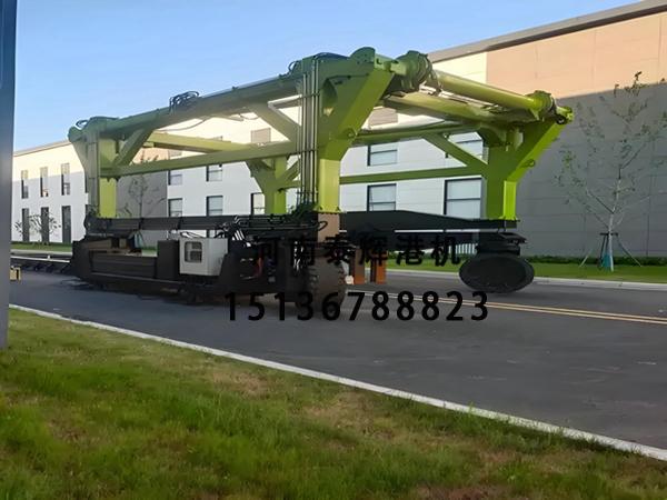 储能箱长距离搬运选集装箱储能箱跨运车可靠吗