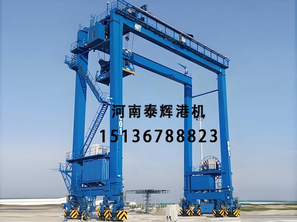 集装箱轮胎吊能自动堆箱吗